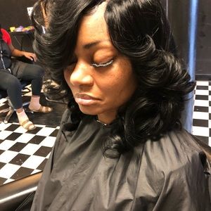 Meet your Posher, Shaniqua